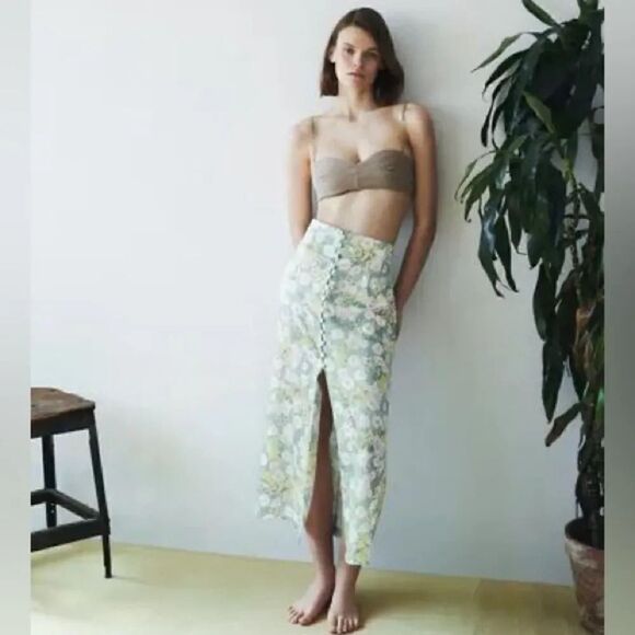 ZARA FLORAL PRINT SKIRT - Picture 3 of 16
